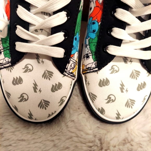 Pokemon sneakers size 9.5 - Picture 4 of 8